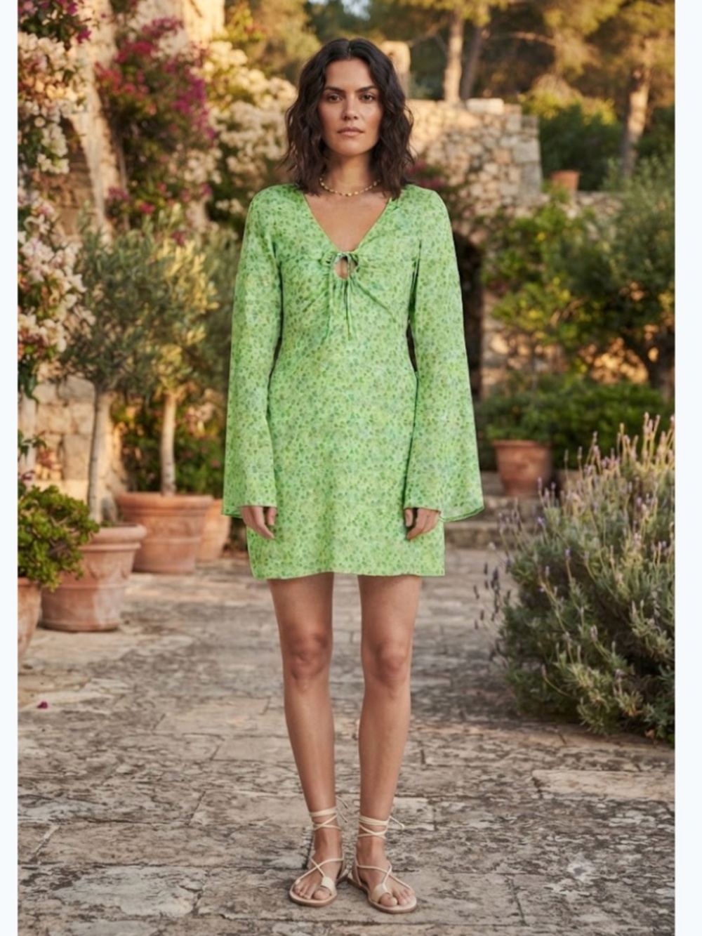 CHARLIE HOLIDAY: Nixon Floral Long Sleeve Minidress in Field Of Flowers (NWT)